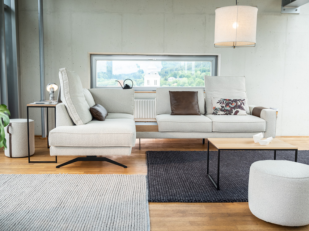 Sofa NOVARA: Eines der 3 ausgezeichneten Möbel des German Design Award 2023