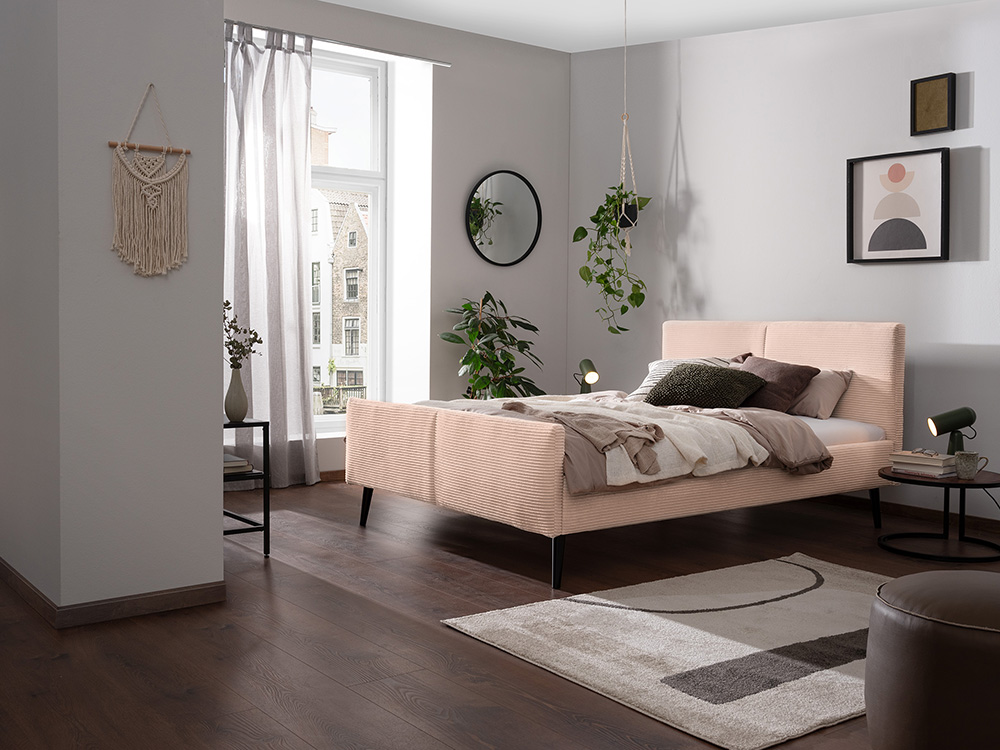 Bett MITIS in der Trendfarbe Peach Fuzz